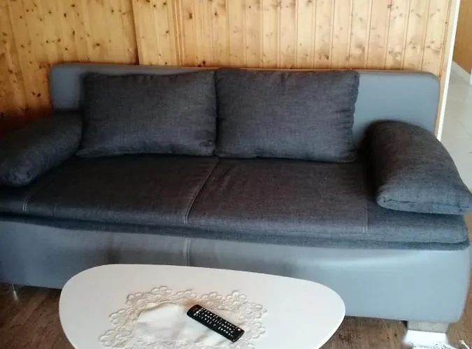 Goldenvendégház Villa *